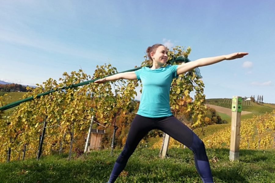 Yoga im Weingarten